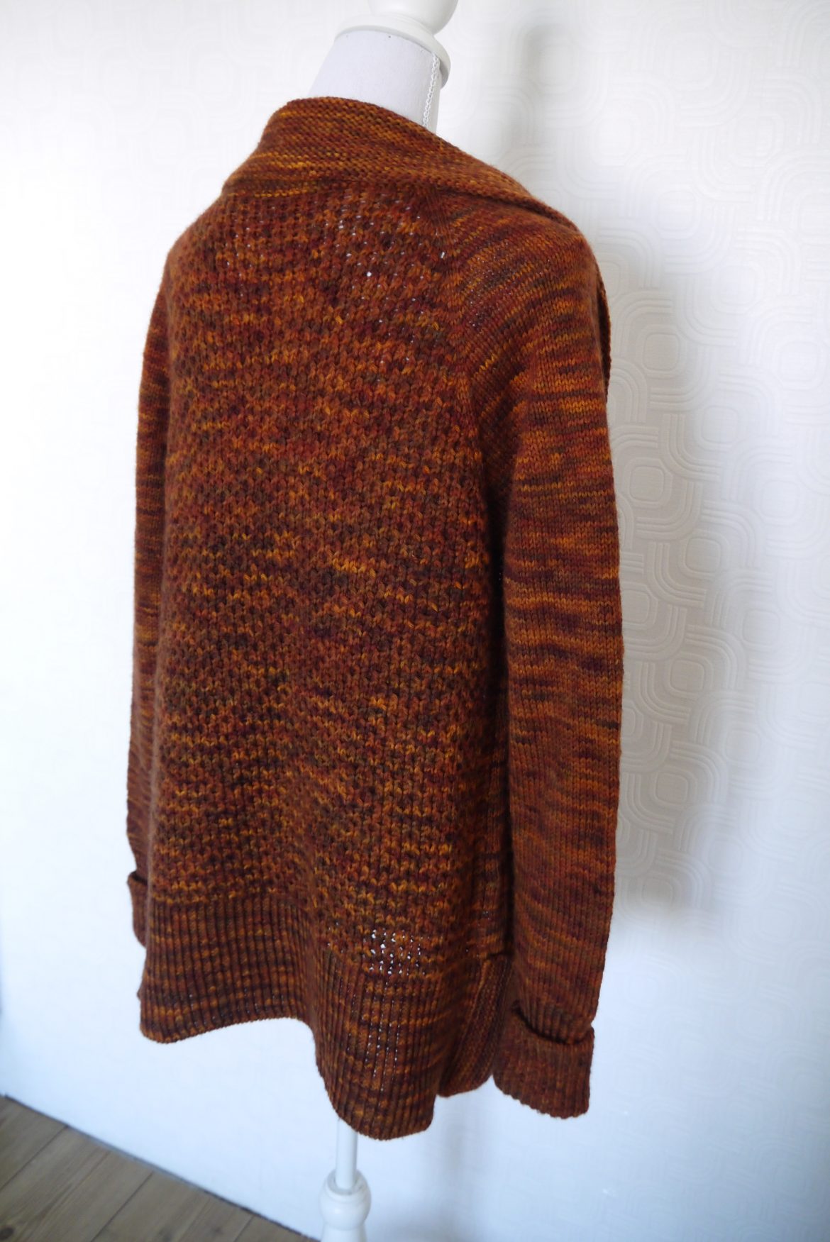 Portage cardigan by Melissa Schaschwary – The Craft Area